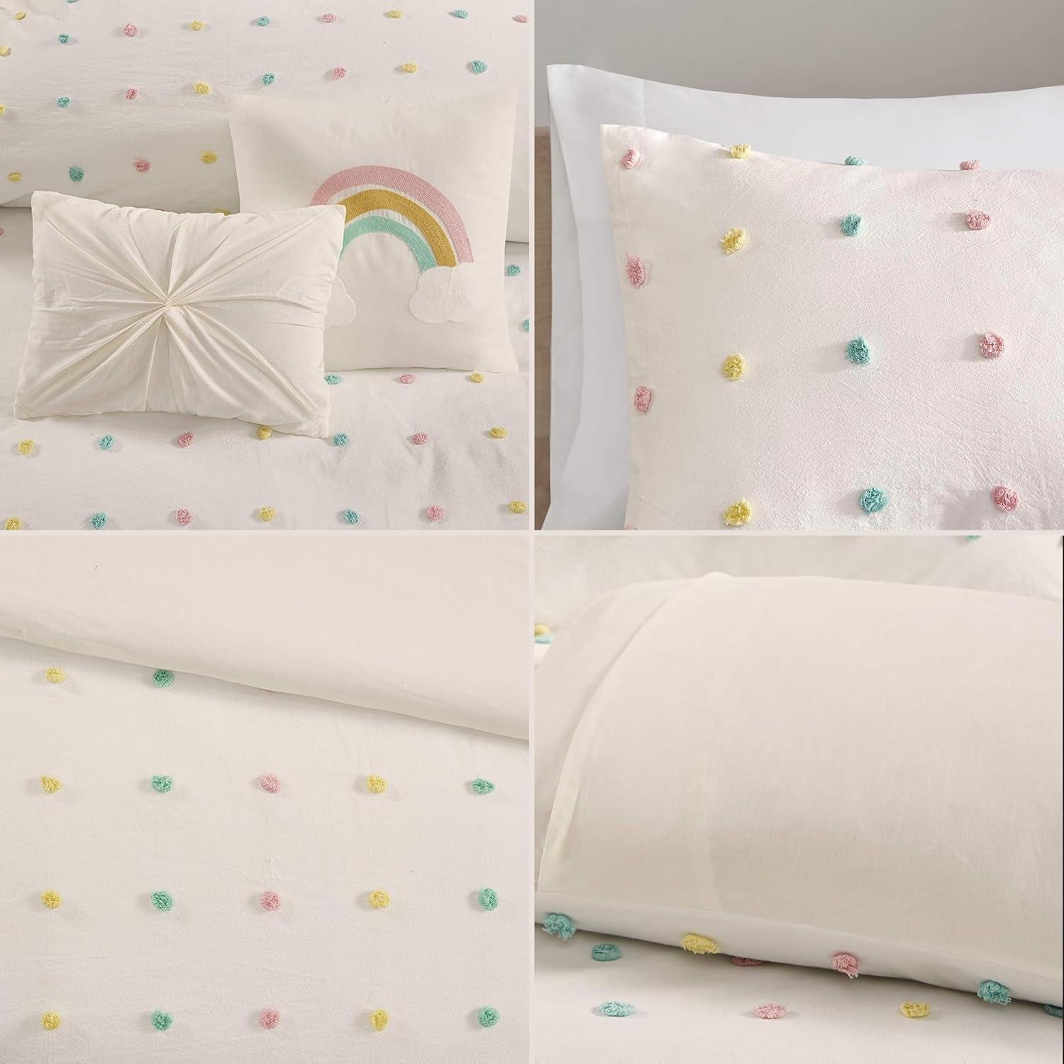 Callie Pom Pom Cotton Jacquard Quilt Set with Throw Pillows