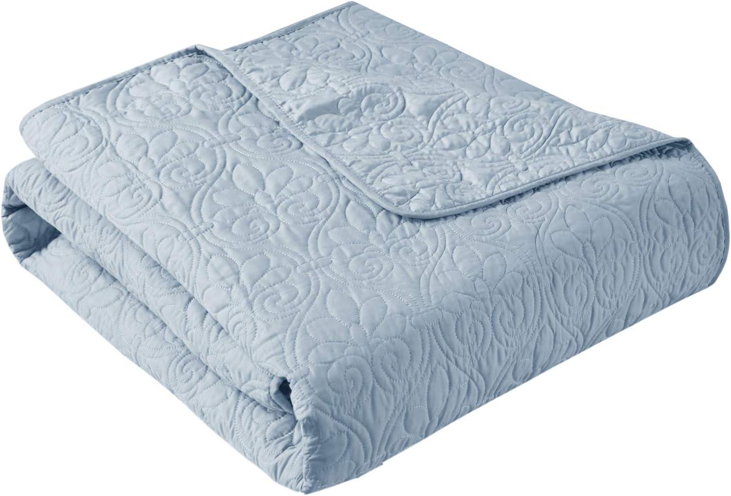 Elegant Oversized Quilted Throw - Classic Damask, 60"x70", Blue