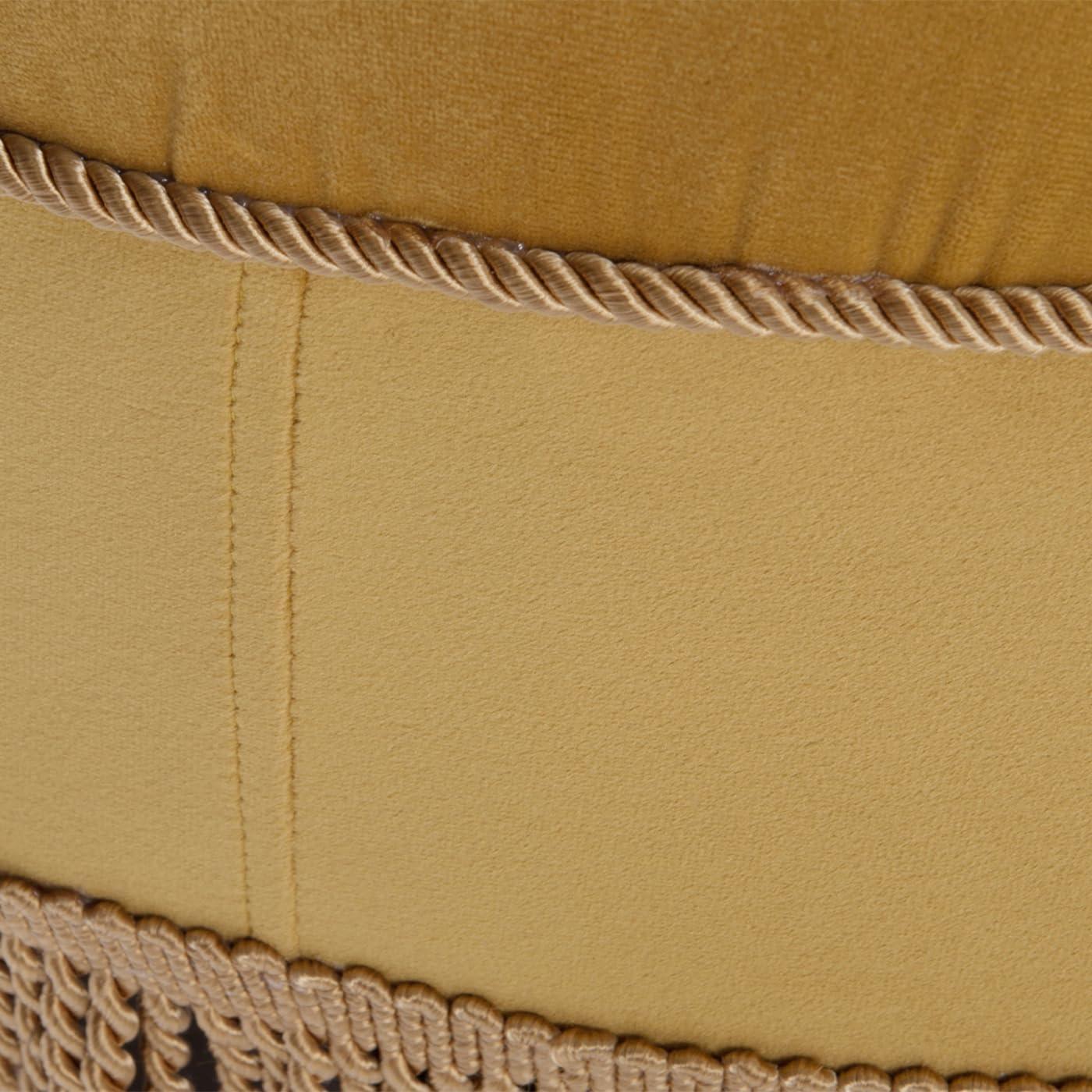 Yolanda Tufted Decorative Round Ottoman Gold Velvet