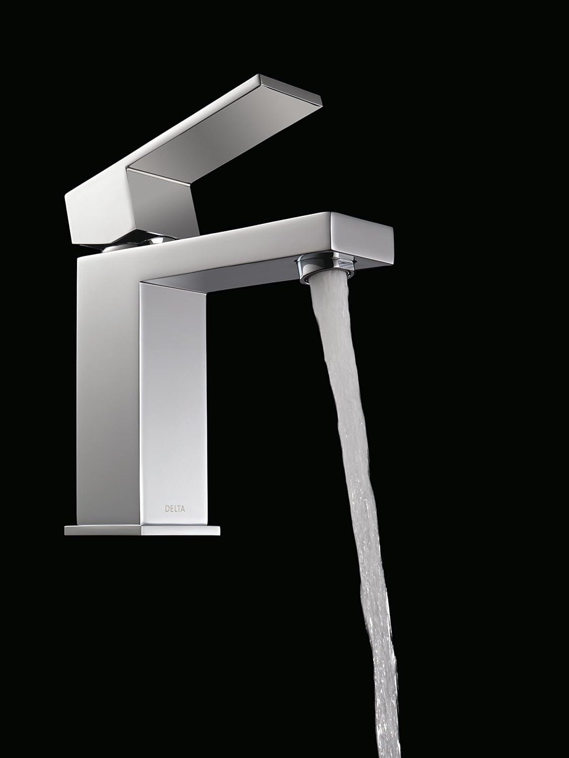 Chrome Modern Single Handle Bathroom Faucet