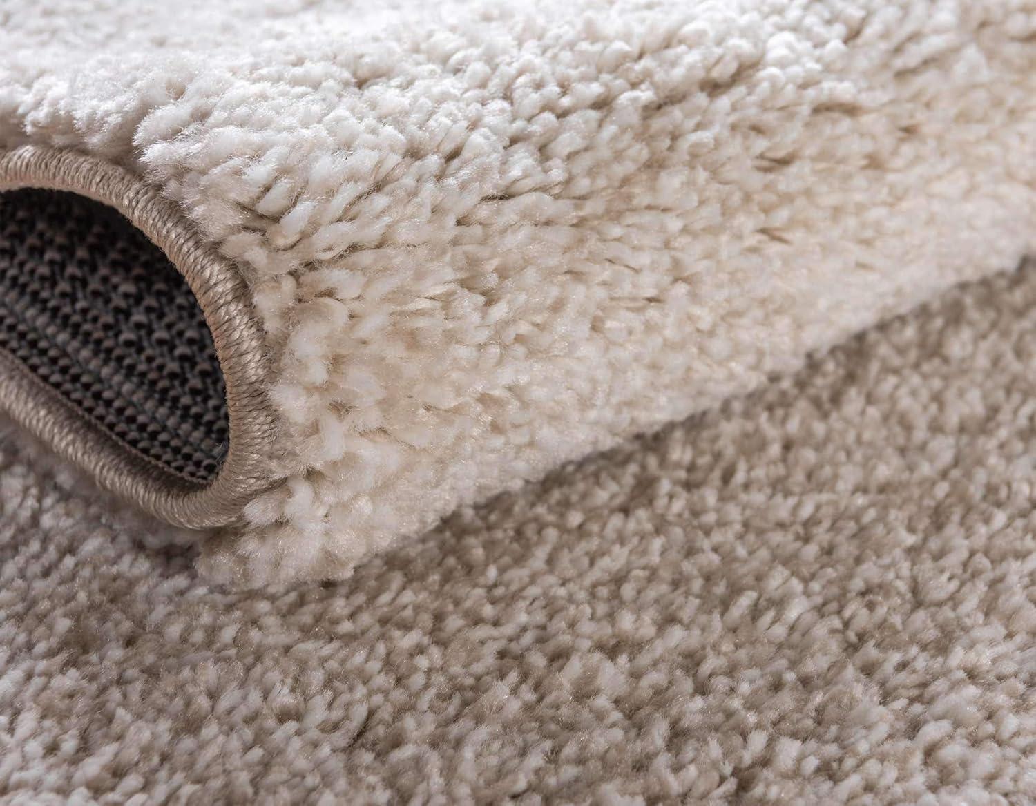 Unique Loom Solo Collection Area Rug - Calabasas (2' 2" x 3' 1" Rectangle, Ivory)