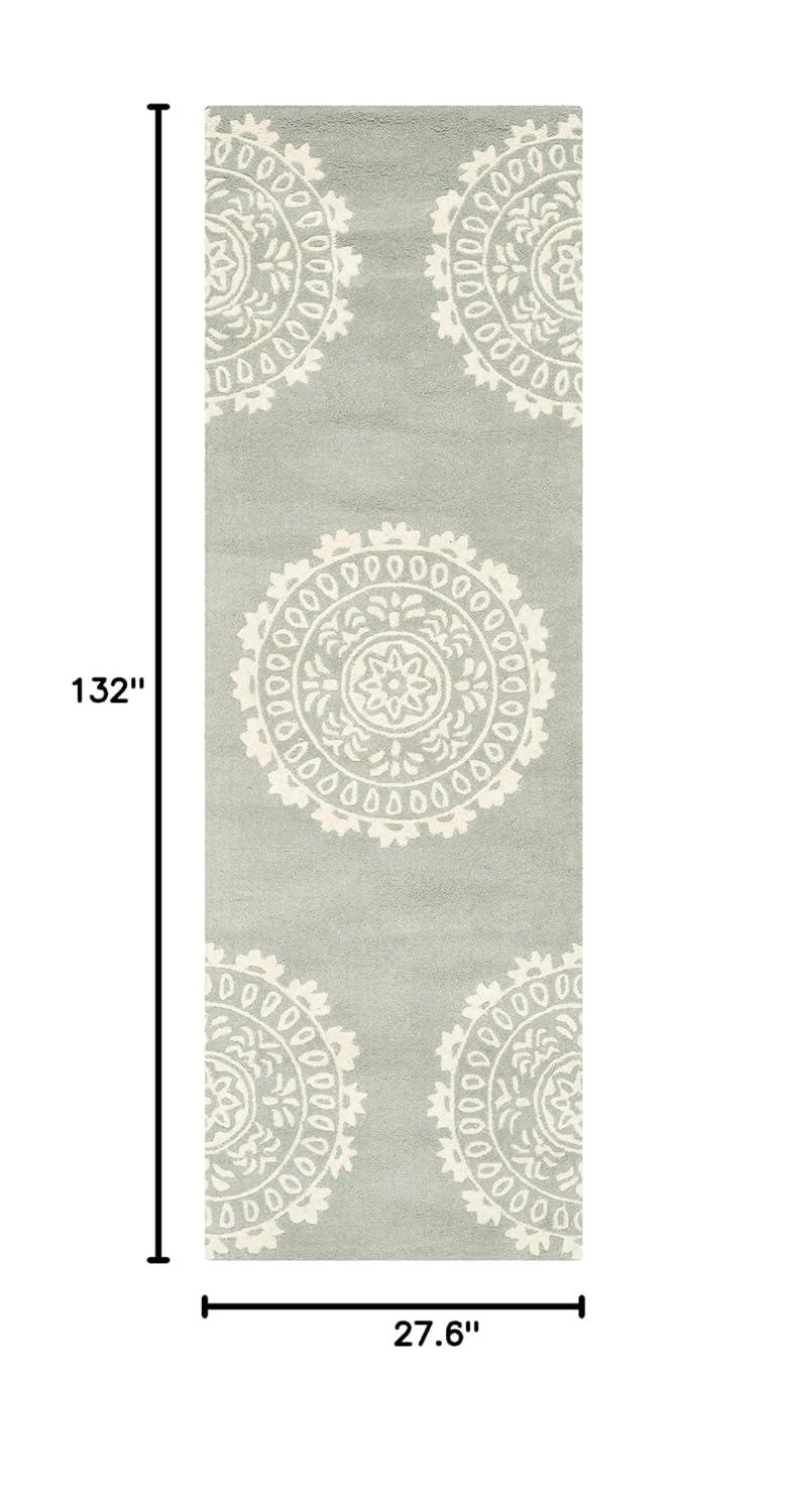 Bella BEL122 Hand Tufted Runner Rug - Grey/Ivory - 2'3"x11' - Safavieh.