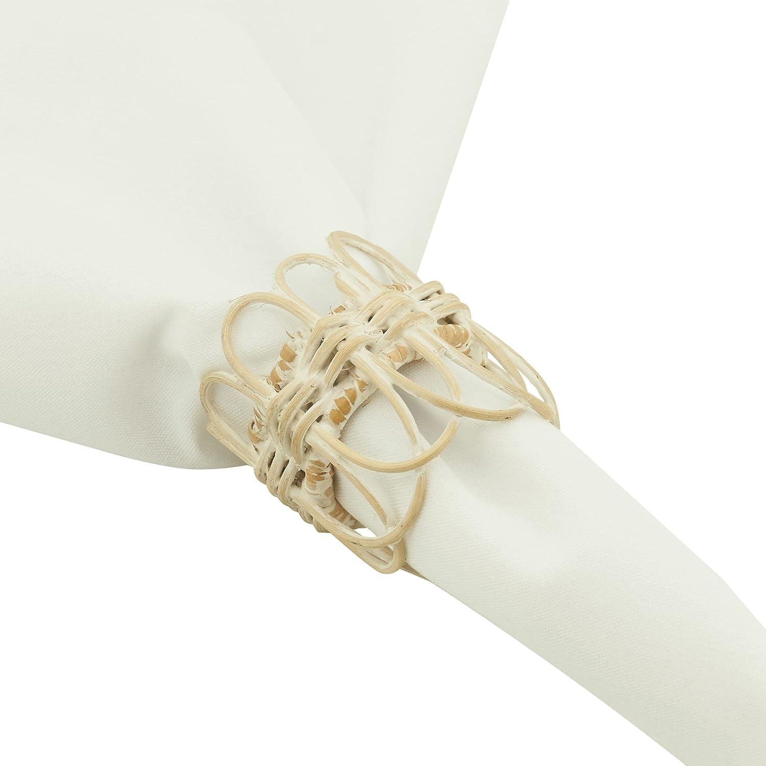 Saro Lifestyle Napkin Rings With Rattan Twisted Design (Set of 4), White