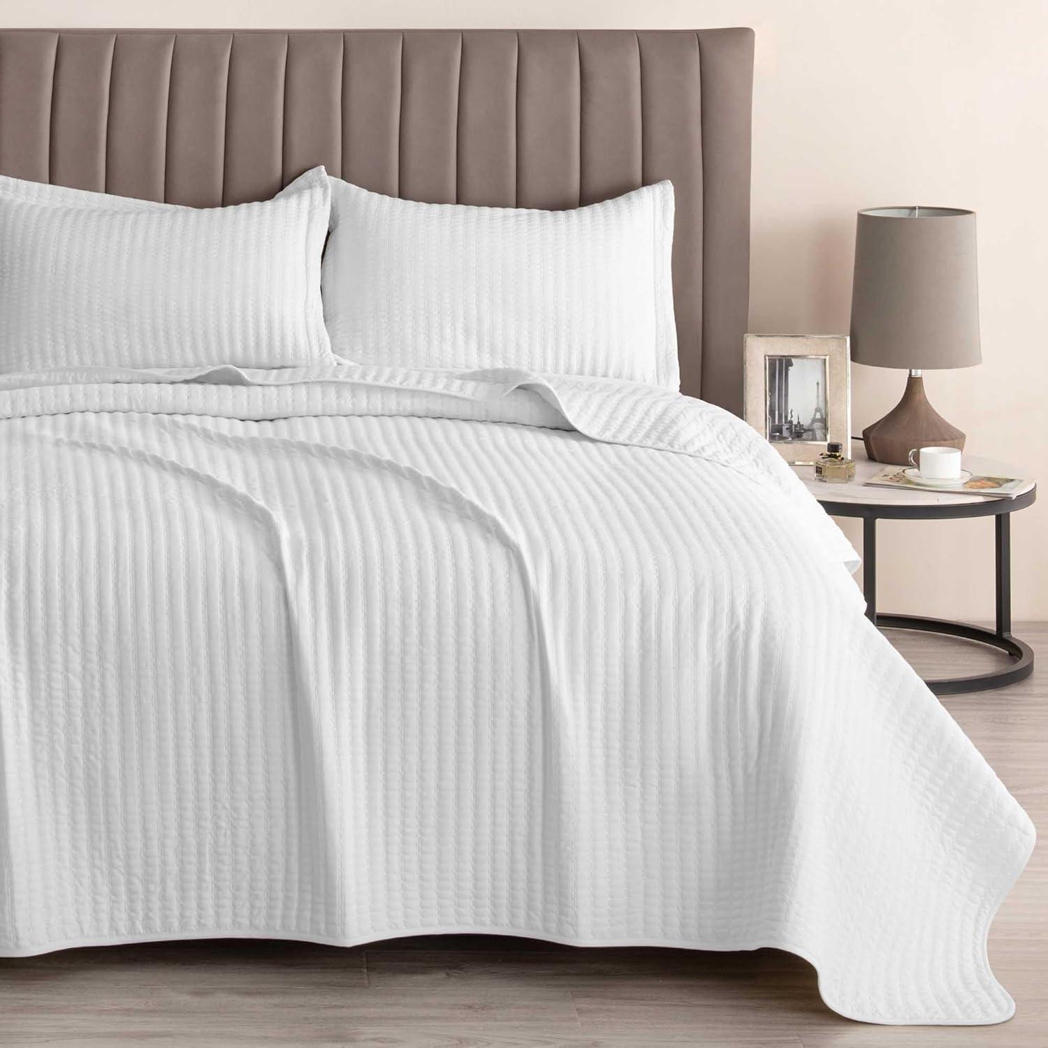FreshFolds Modern & Contemporary Stripe Stitched Quilt Set with Shams