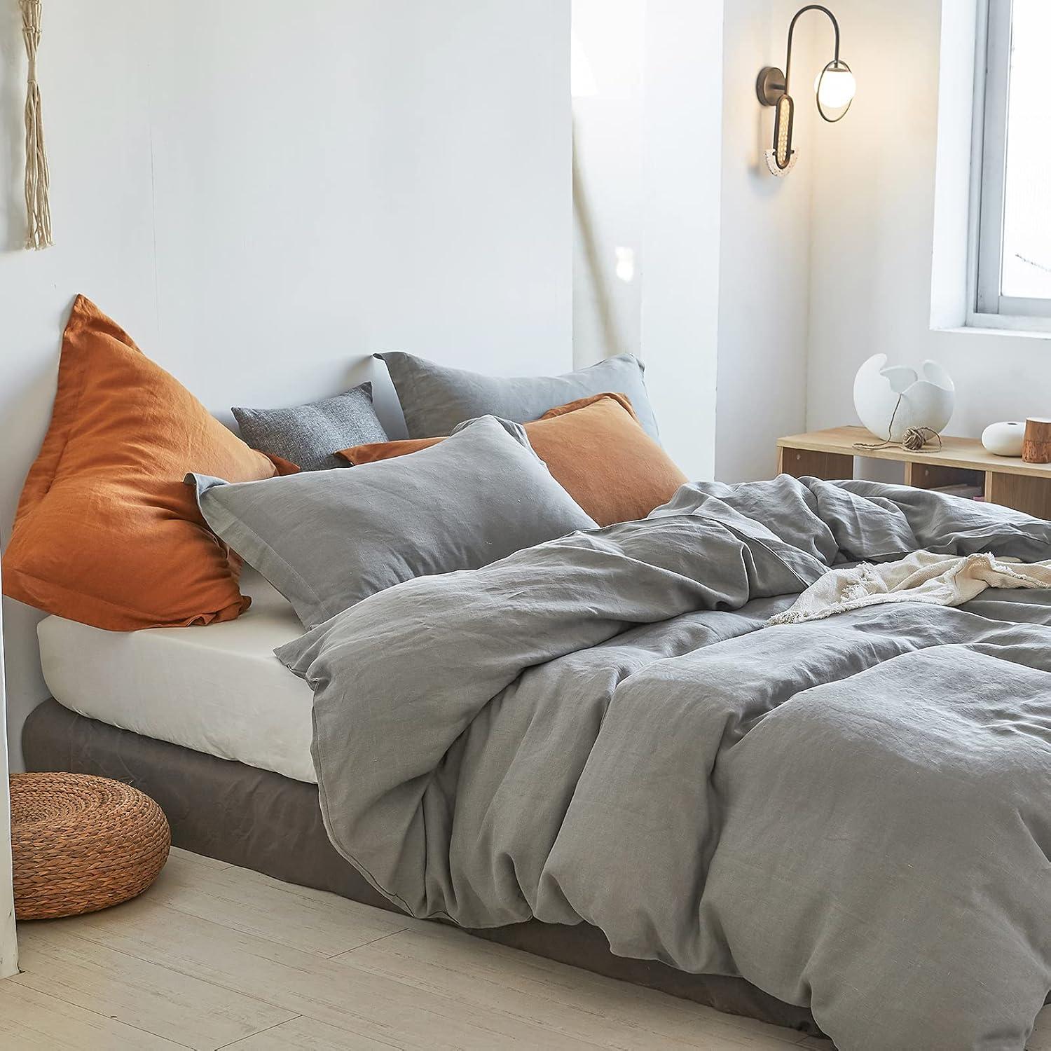 Simple&Opulence 100% Linen Duvet Cover Set with Washed-French Flax-2 Pieces Solid Color Basic Style Bedding Set-Breathable Soft Comforter Cover with 1 Pillowsham(Twin,Linen)