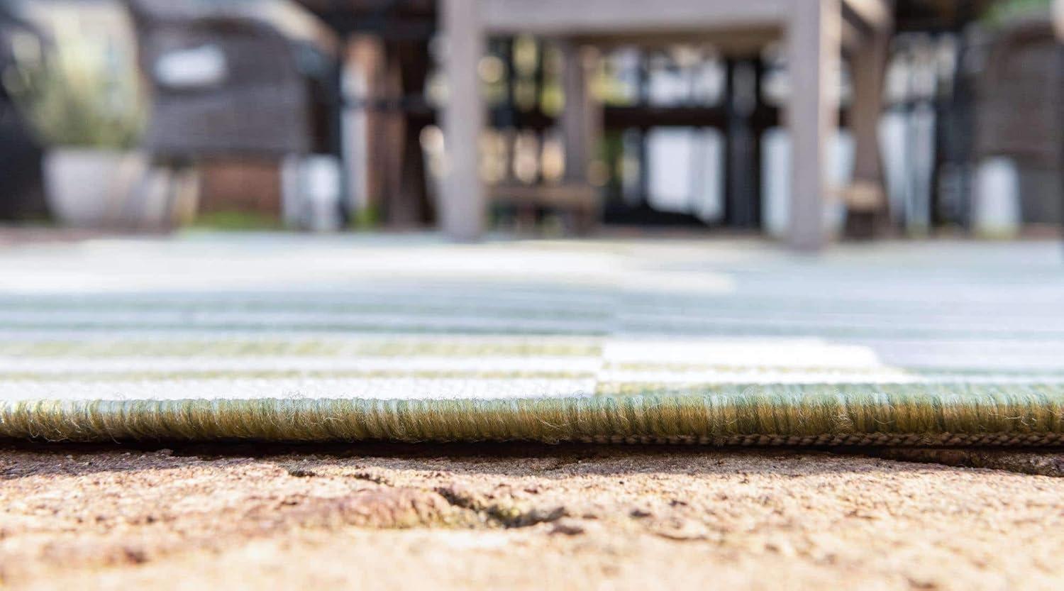 Unique Loom Outdoor Striped Collection Area Rug - Striped (5' 1" x 8' Rectangle Green/Ivory)