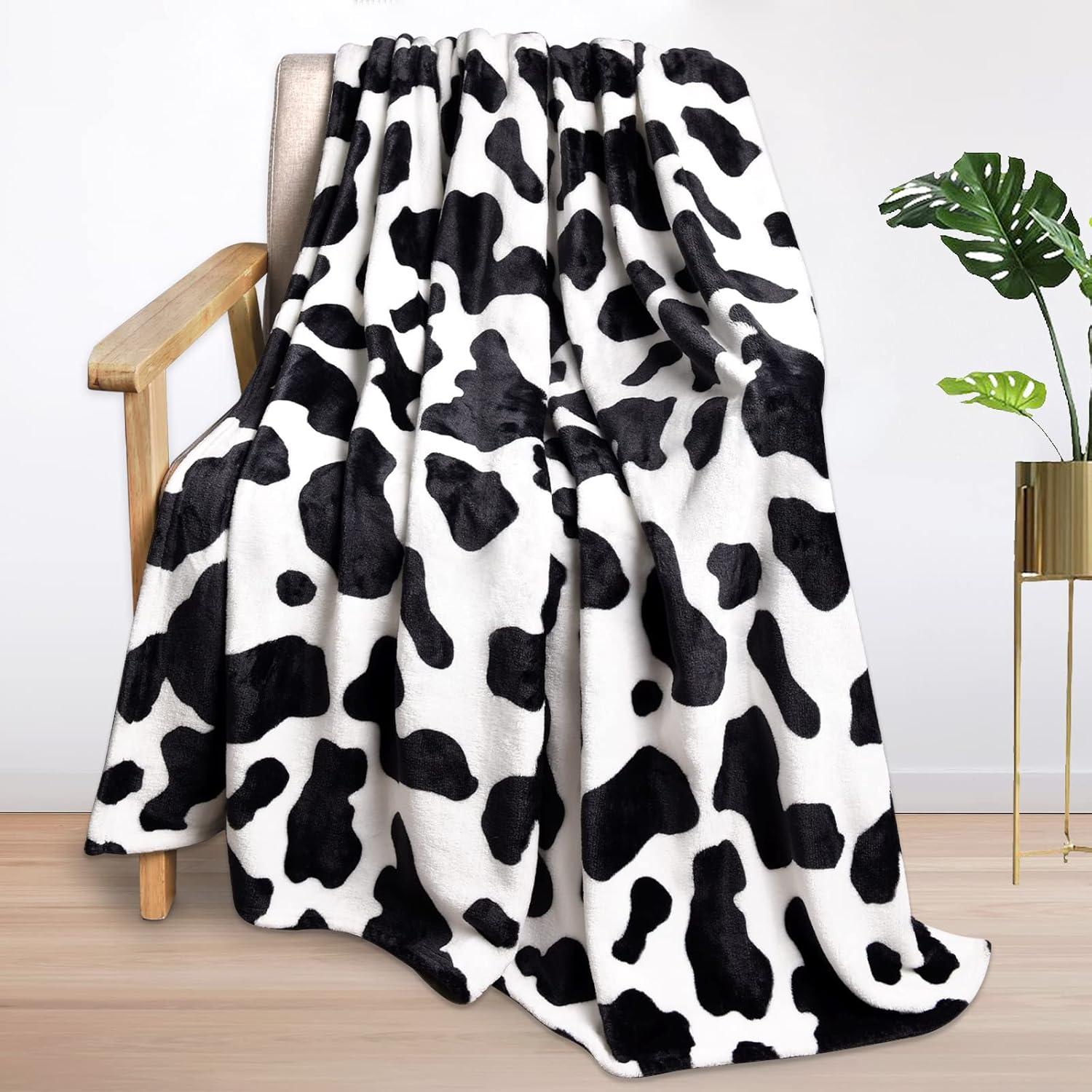 Black and White Cow Print Fleece Throw Blanket 50" x 60"