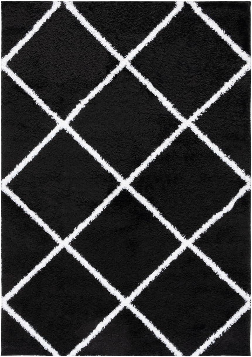 Black and White Geometric Shag Area Rug 6'7" x 8'7"