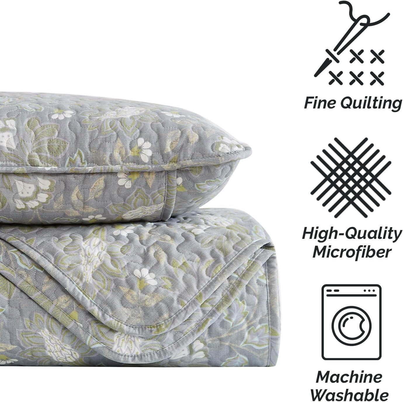 Southshore Fine Living Oversized Lightweight Infinite Blossom 3-Piece Quilt Set Blue Full / Queen