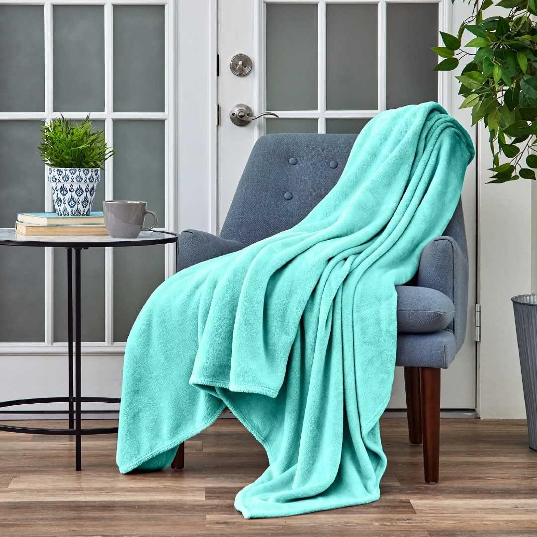 Cosy House Collection Everyday Series Fleece Blanket - Turquoise, Throw