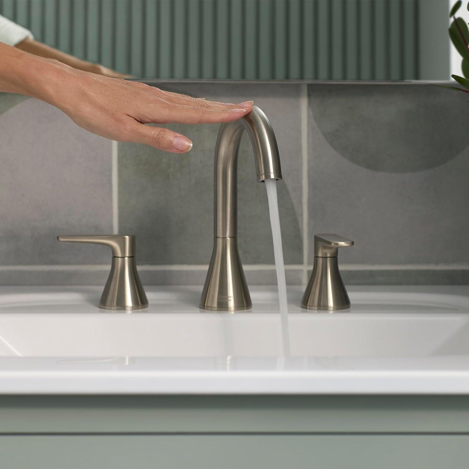 Widespread 2-handle Bathroom Faucet with Drain Assembly