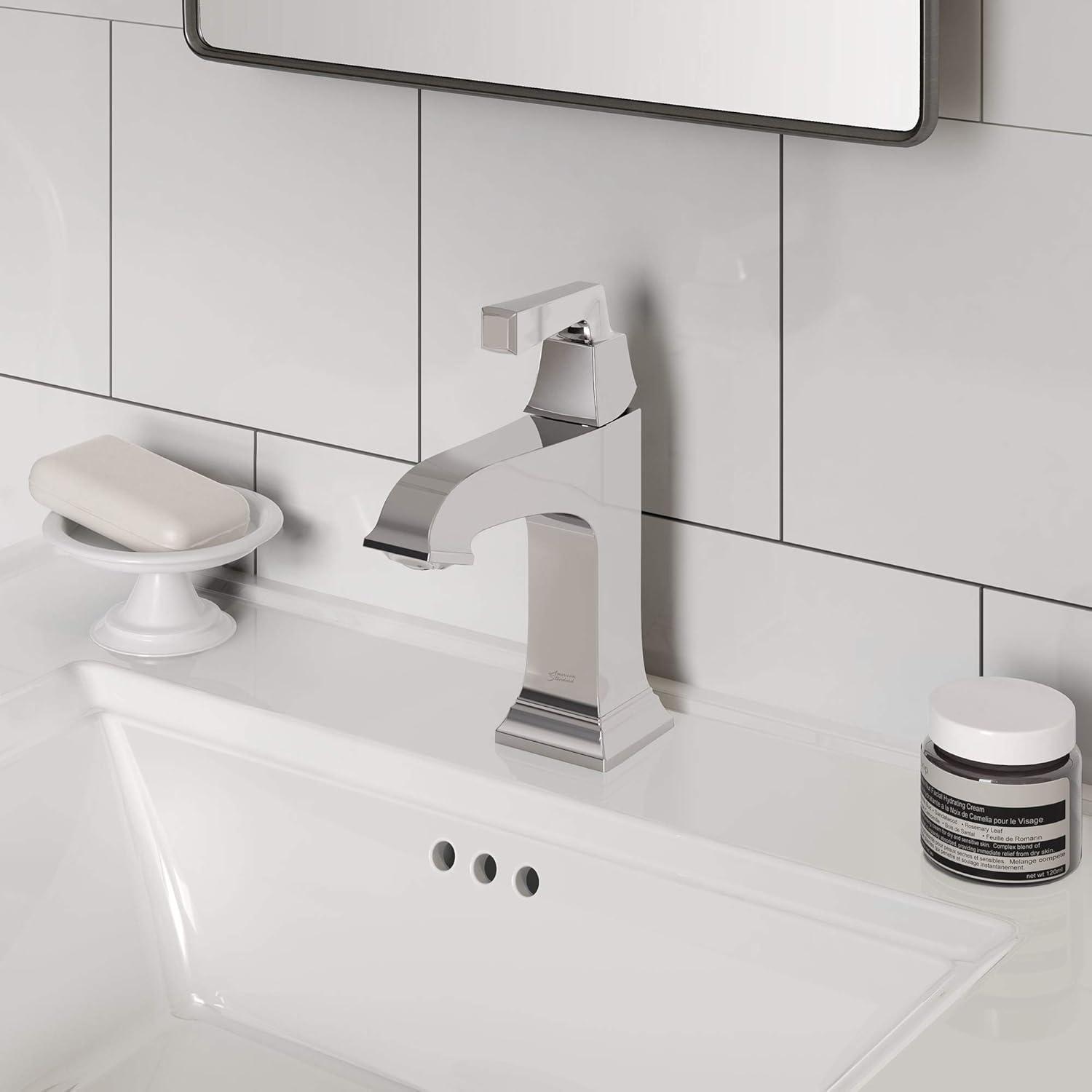 Town Square S Single-Hole Single-handle Bathroom Faucet with Drain Assembly