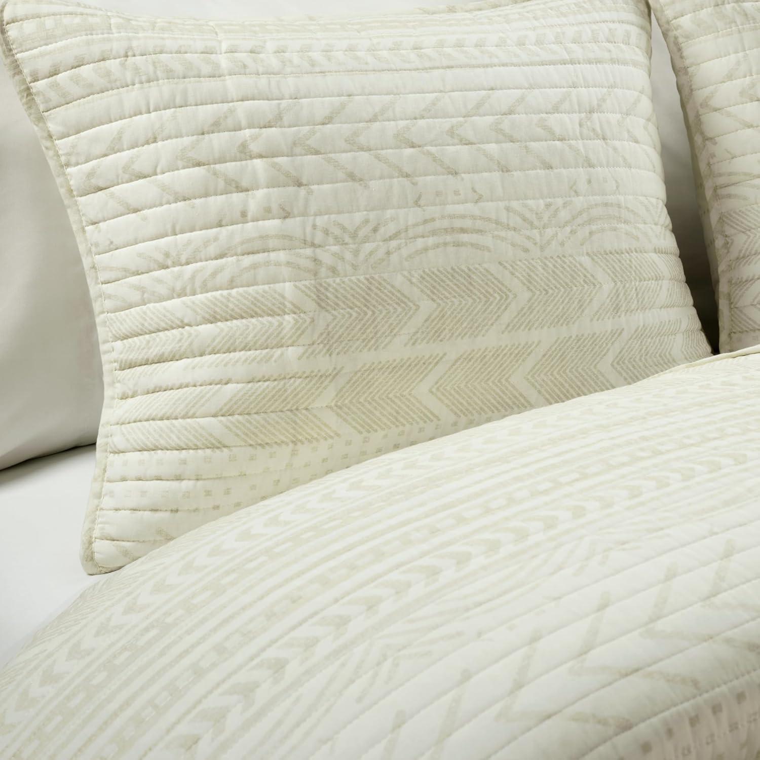 Hygge Geo Quilt Set by Lush Decor