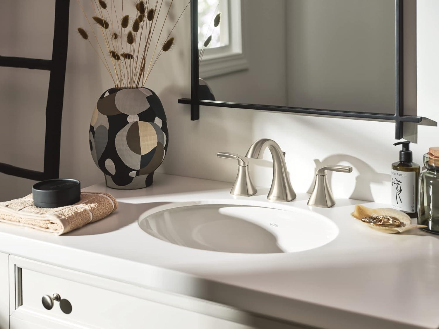 White Vitreous China Undermount Sink, 19.25 X 16.25 X 7.75 Inch Oval Bathroom Sink With Porcelain Finish