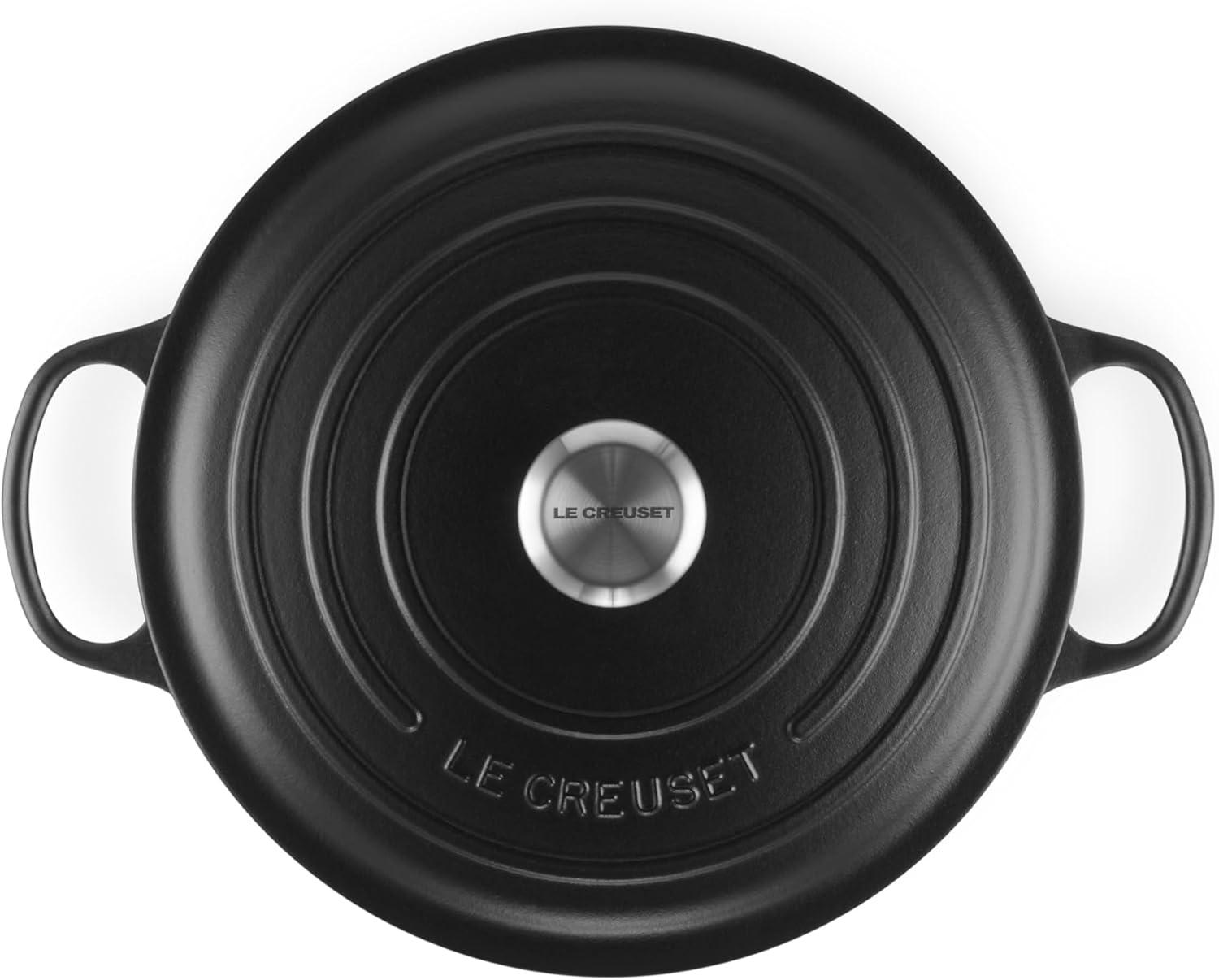 Le Creuset Signature Enameled Cast Iron Round Dutch Oven with Lid