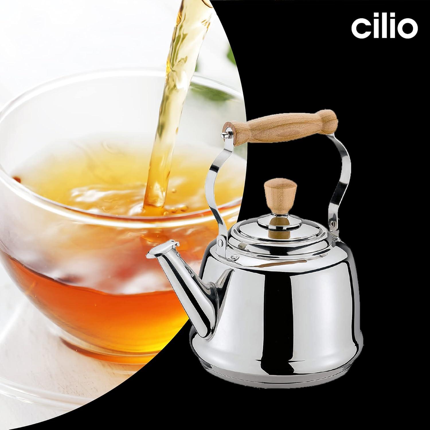 Cilio Tradition Stainless Steel Whistling Kettle with Wood Handle