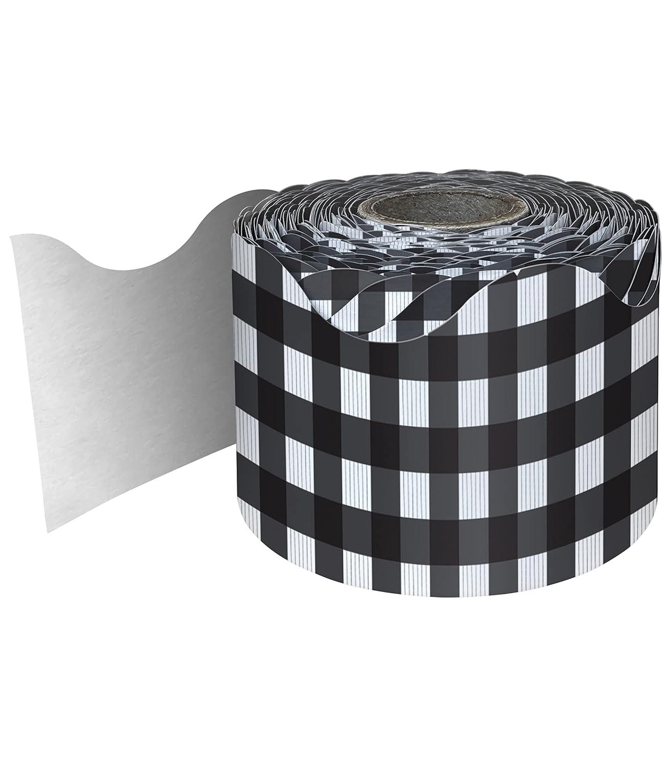 Carson Dellosa 65' Black Gingham Rolled Scalloped Bulletin Board Borders (1 roll)