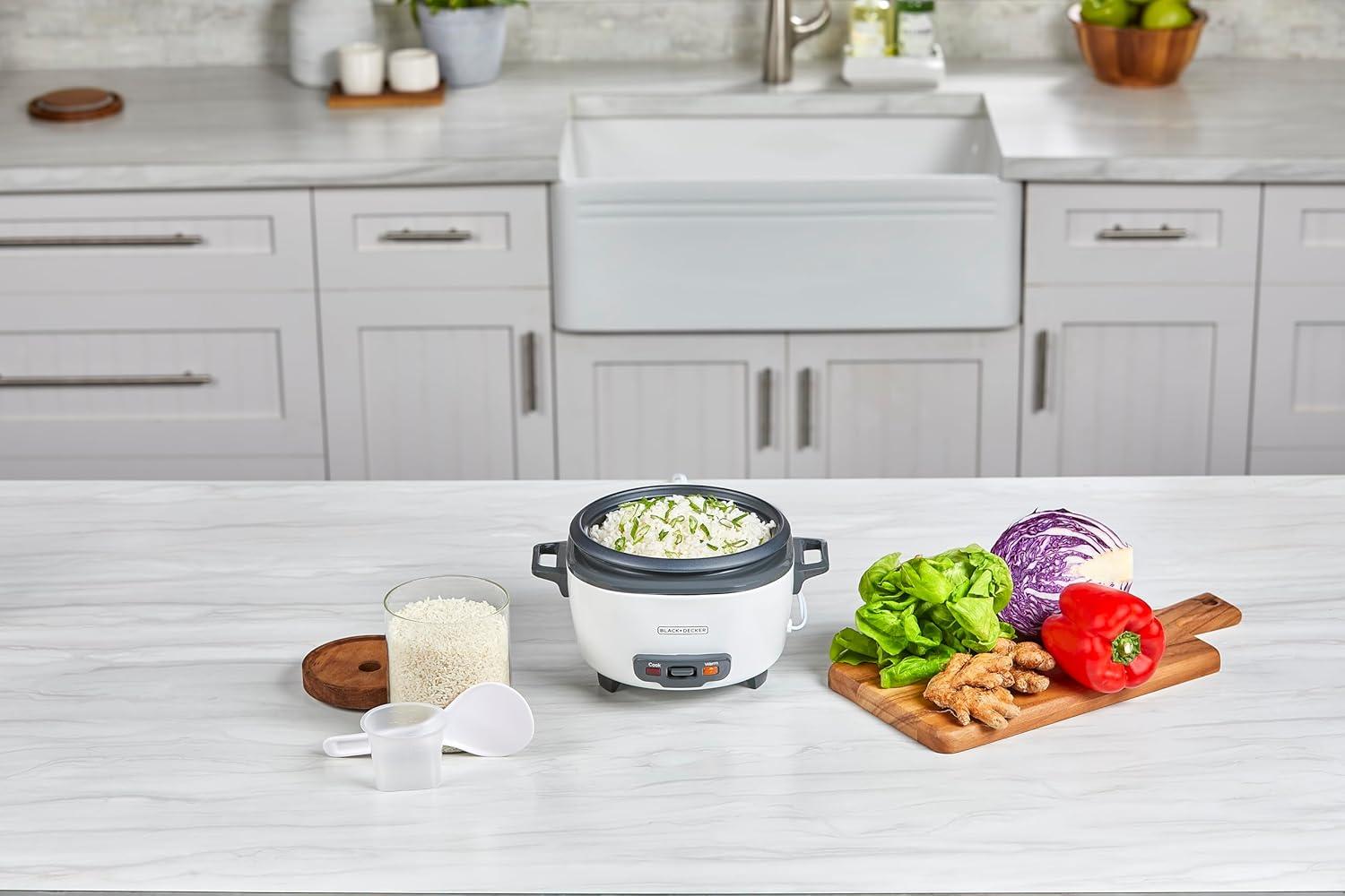 BLACK+DECKER 6-Cup Rice Cooker, RC506, 3-cup Uncooked Rice, Steaming Basket, Removable Non-Stick Bowl, One Touch