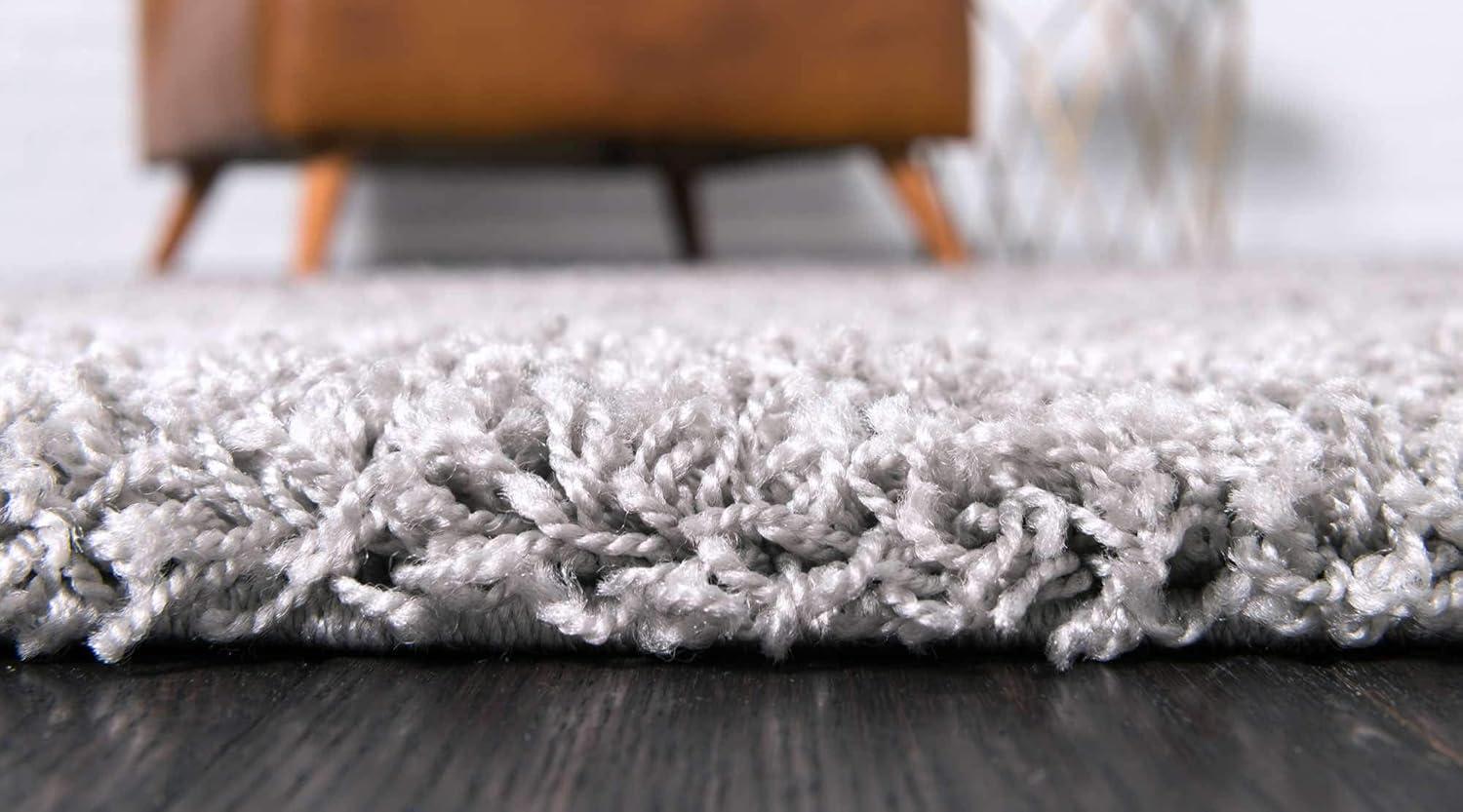 Unique Loom 2' 7 x 10' 0 Solid Shag Cloud Gray Area Rug