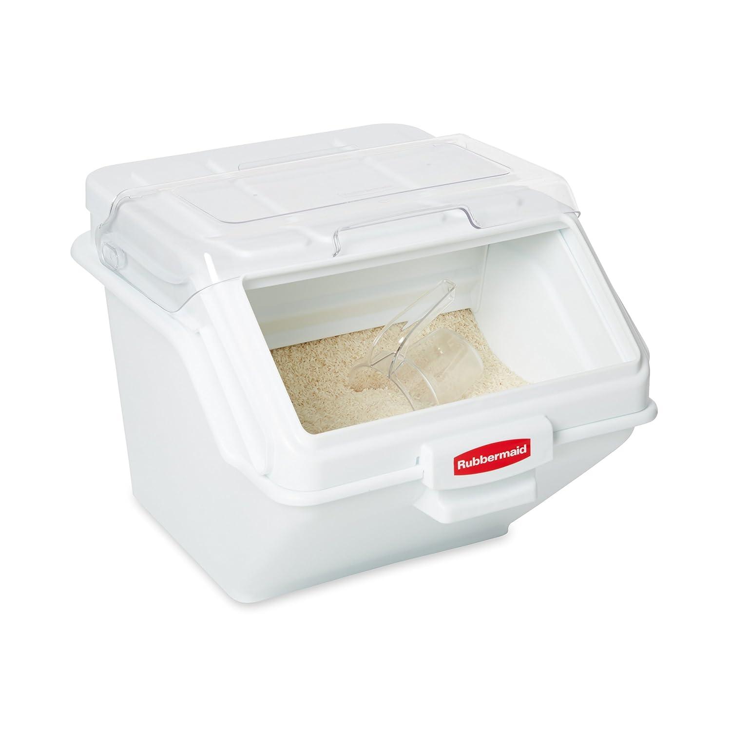 Rubbermaid FG9G5800 200 Cup Safety Storage Bin w/ 2 Cup Scoop
