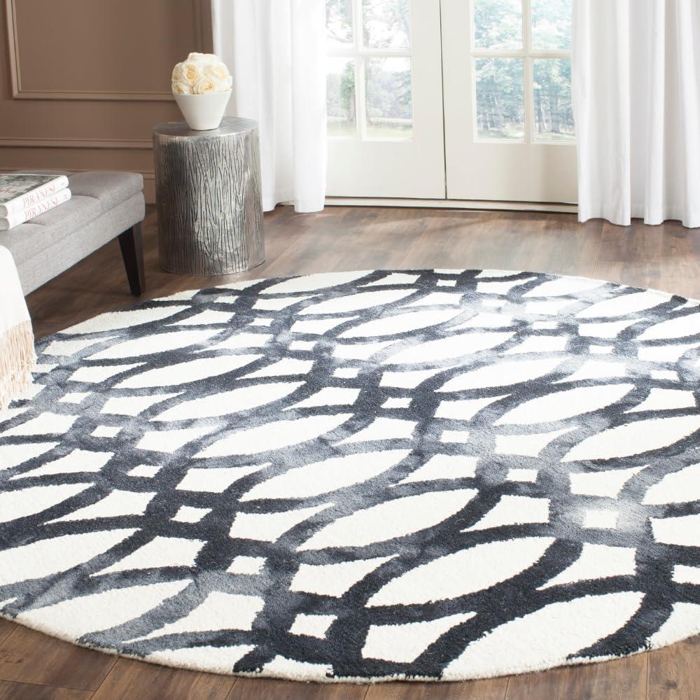 Dip Dye DDY675 Hand Tufted Area Rug  - Safavieh