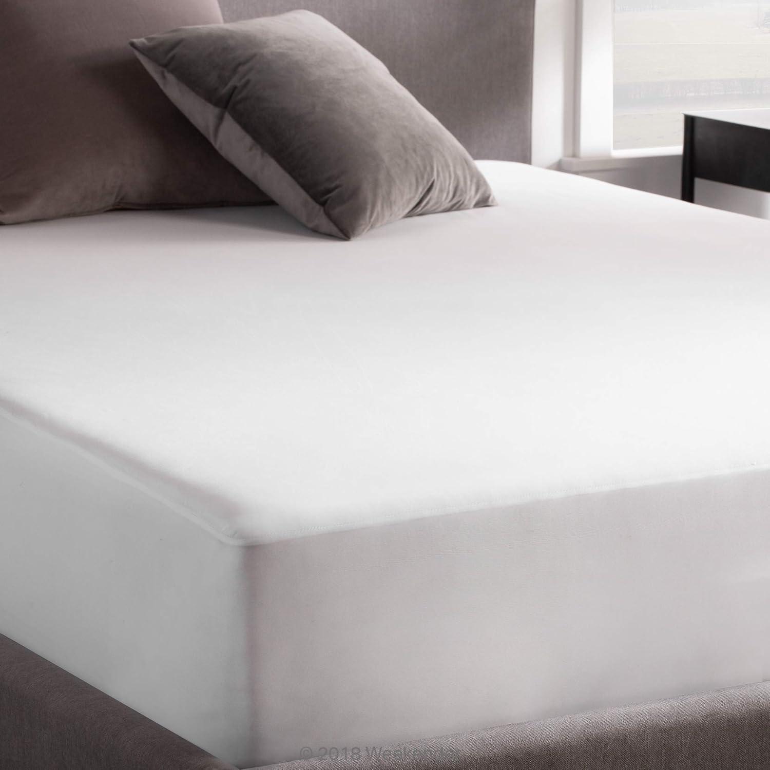 California King White Jersey Mattress Protector with Waterproof Barrier