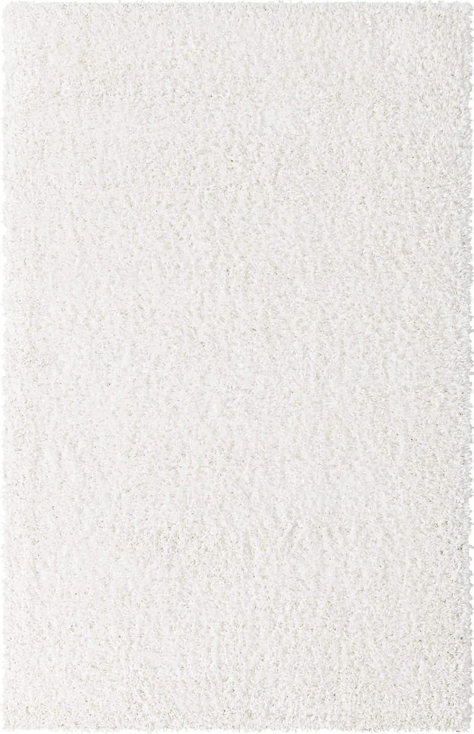 Alpine Bliss 5'3" x 8' White Synthetic Shag Area Rug