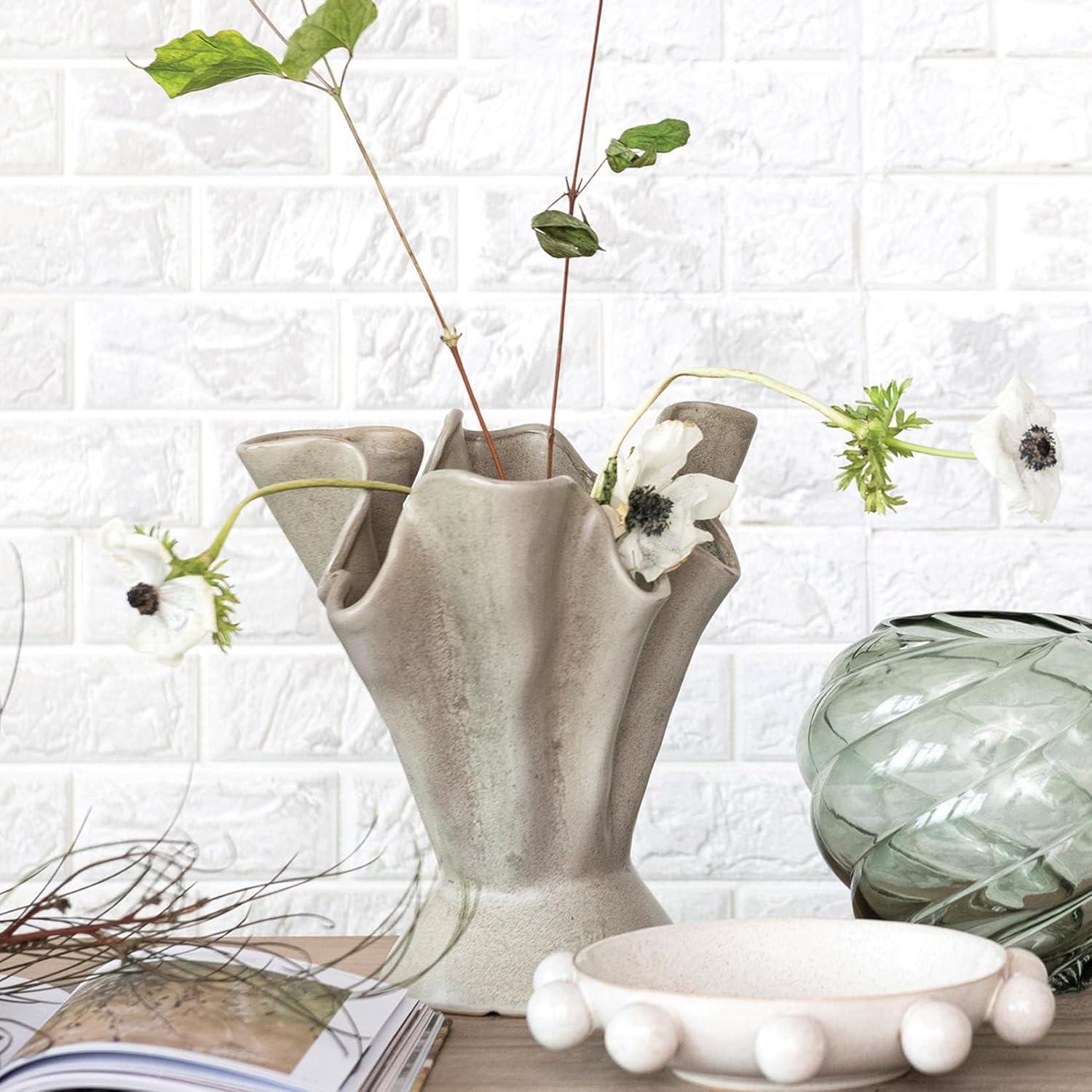 Darcia Vase - Green