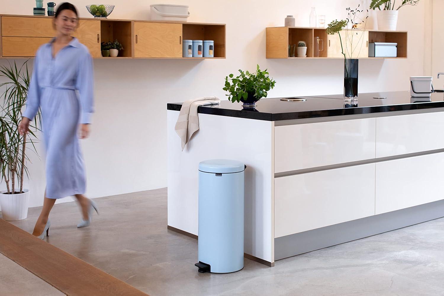 Brabantia NewIcon Step On Trash Can, 8 Gallon (30 Liter)