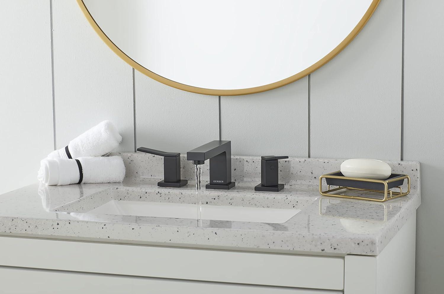 Avian Widespread Bathroom Faucet with Drain Assembly