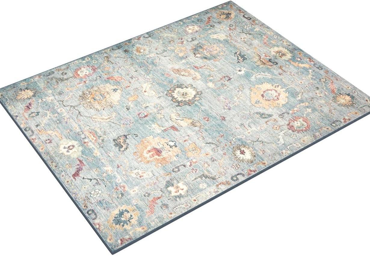 Margot Oriental Area Rug in Gray