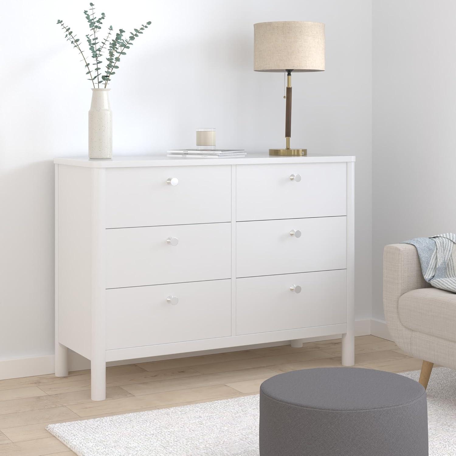 Delta Children Delta Children Brooks 6 Drawer Dresser With Interlocking Drawers (Includes 3 Sets Of Knobs – Choose From Natural, Brushed Nickel & Melted Bronze), Bianca