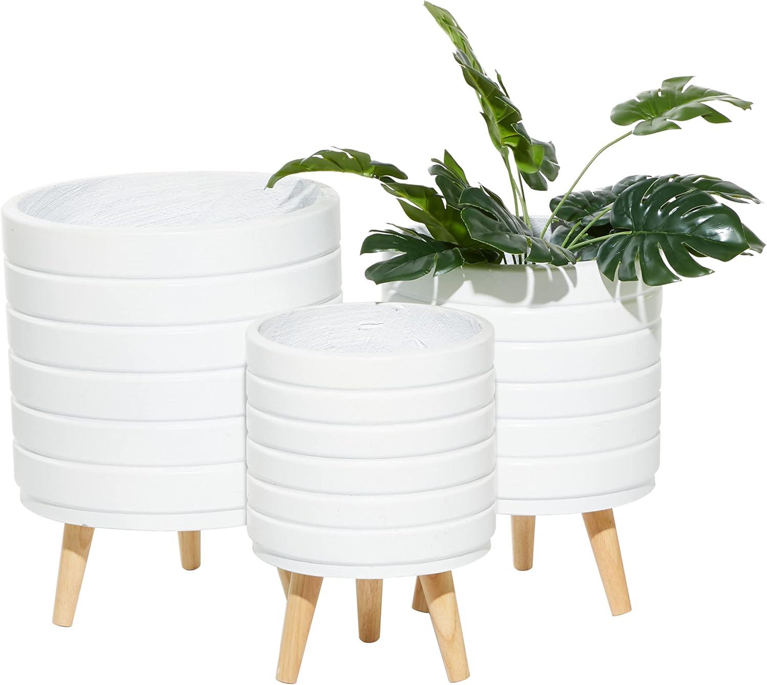 Cosmoliving By Cosmopolitan Set Of 3 White Wood Planter 14", 16", 18"H