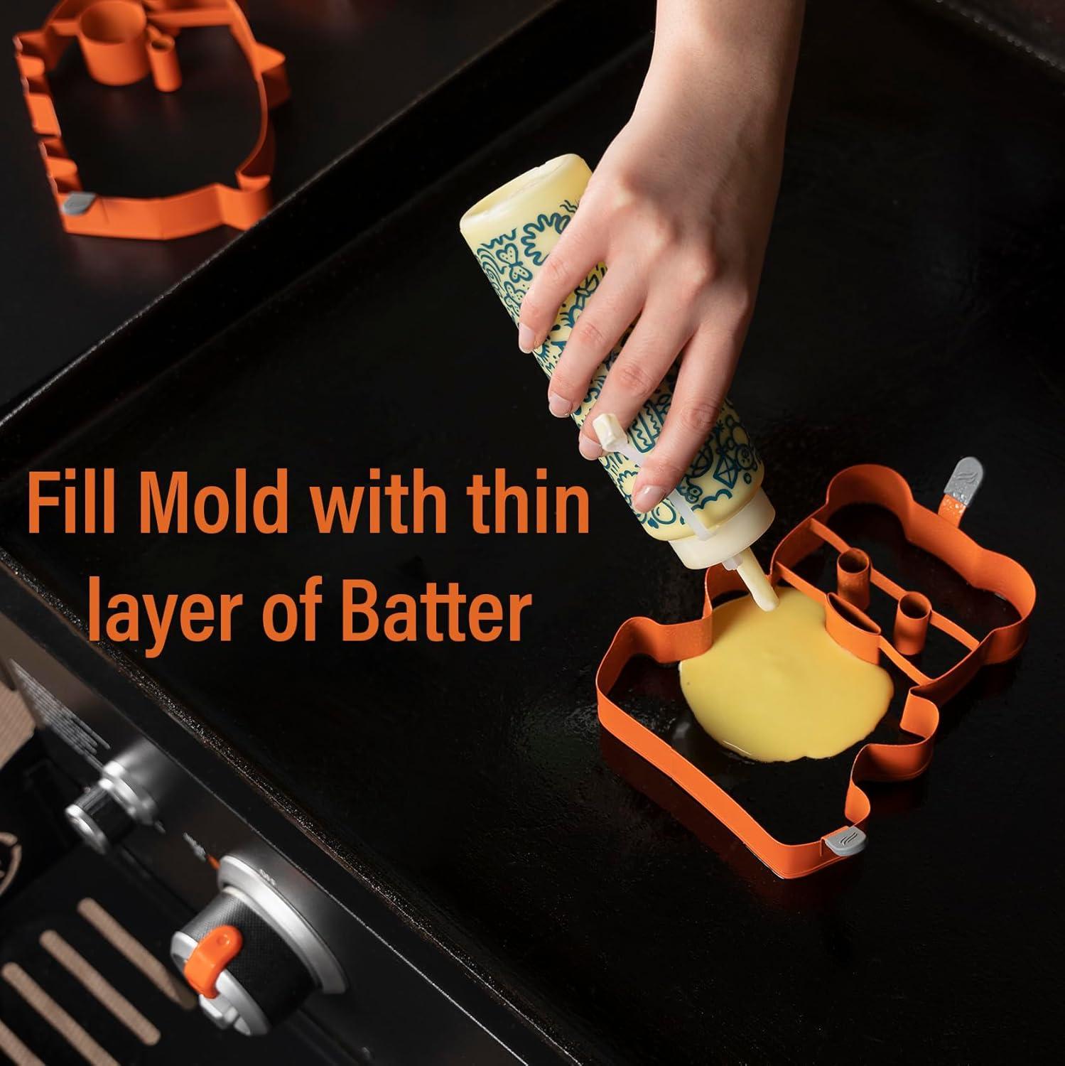 Blackstone 5251 9 Piece Pancake Art Kit Four 8 Oz Squeeze Bottles, Two 16 Oz Squeeze Bottles, 3 Animal Shaped Pancake Molds (Dinosaur, Bear and Pig) - Cooking Accessory Shapers for Kids and Adults