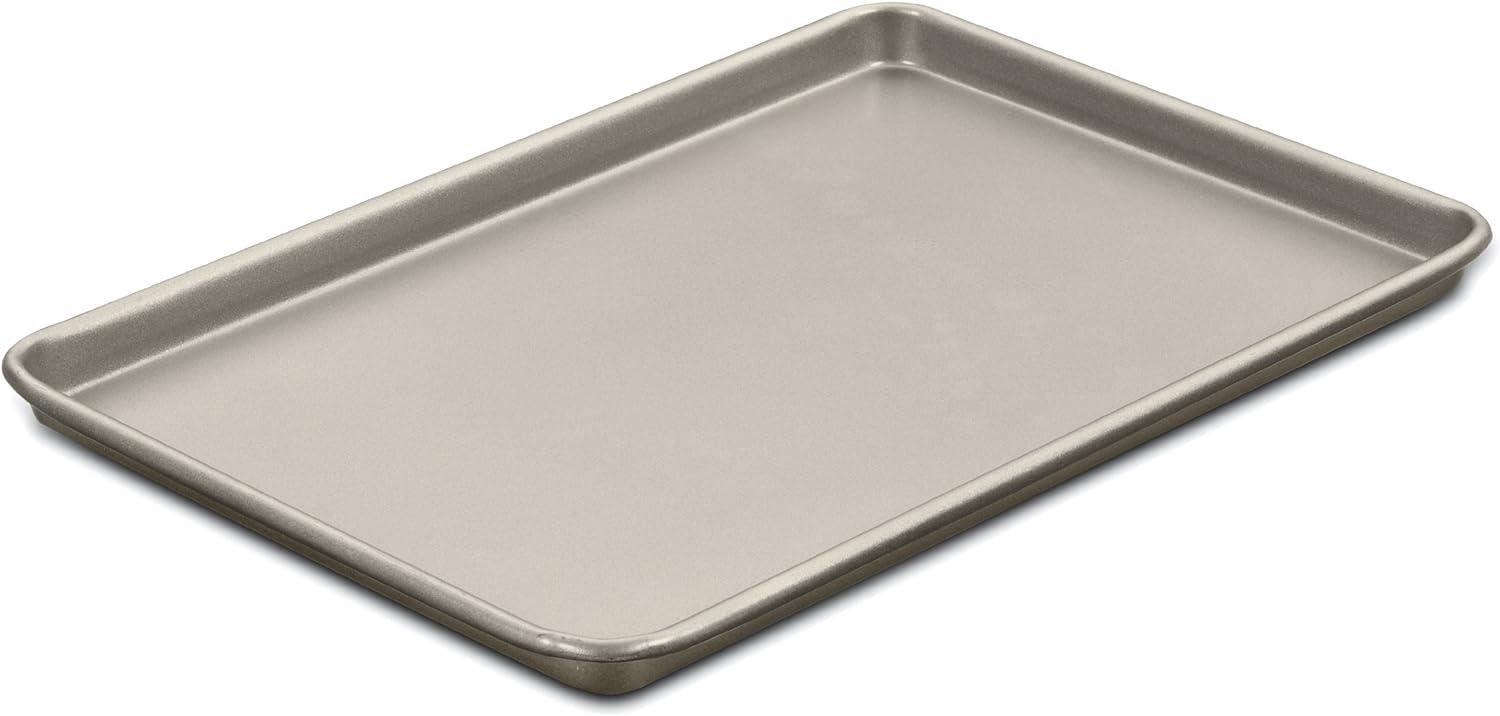 15-Inch Non-Stick Carbon Steel Baking Sheet with Lid