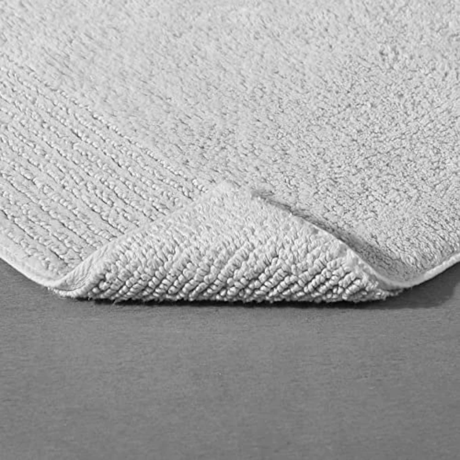 Vera Wang - Bathroom Rug Set, Soft & Absorbent Bathroom Decor, Reversible Modern Design (Sculpted Pleat Grey, 2 Piece)