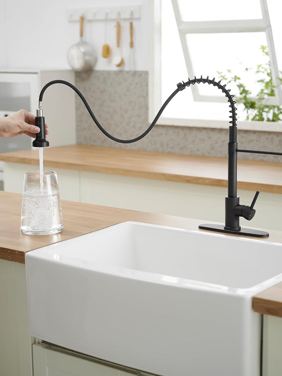 Matte Black Pull-Down Kitchen Faucet with 3-Mode Spray