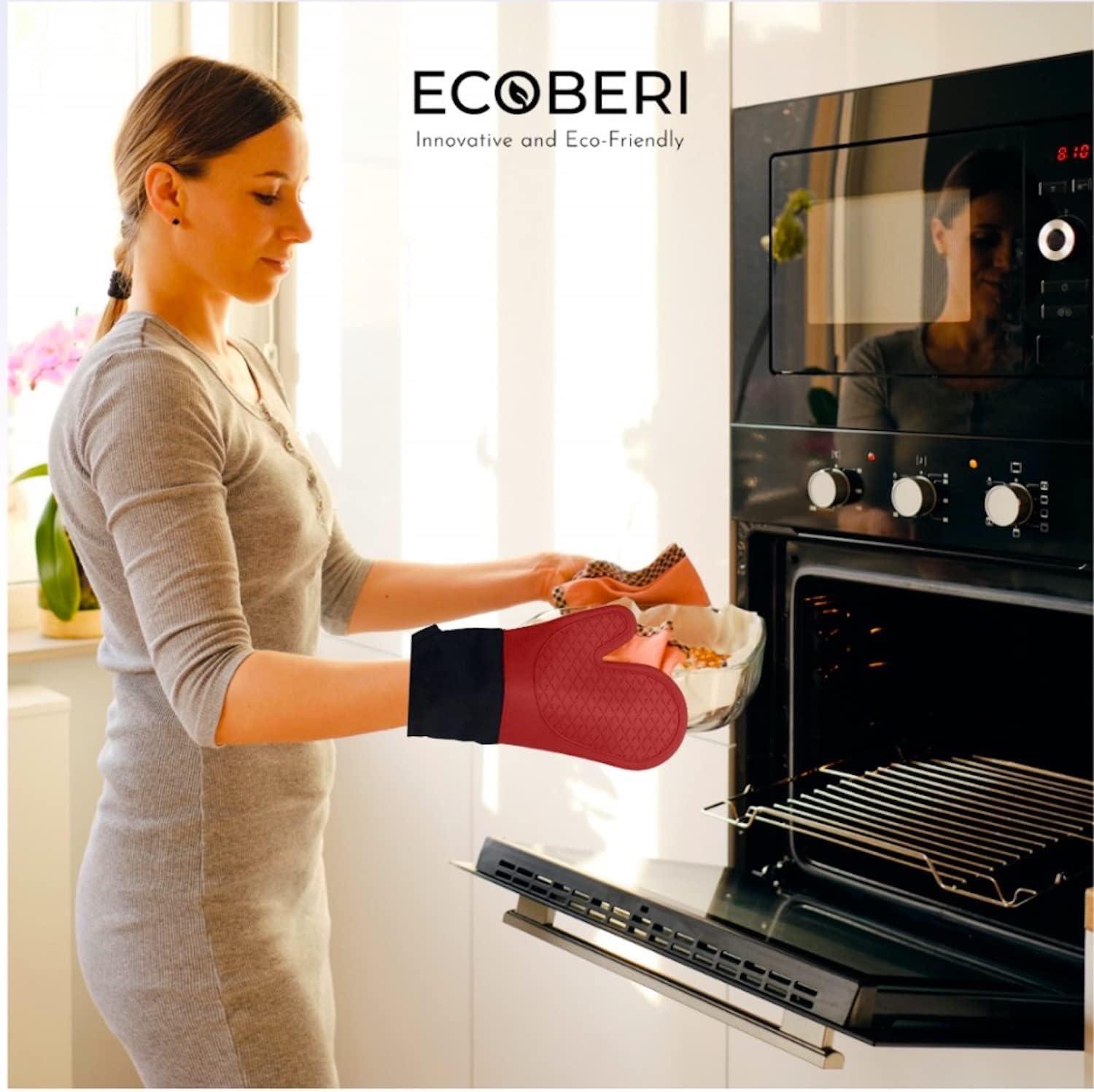 Ecoberi Silicone Oven Mitts and Pot Holder Set, Heat Resistant, Cook, Bake, BBQ, Pack of 3 Cherry