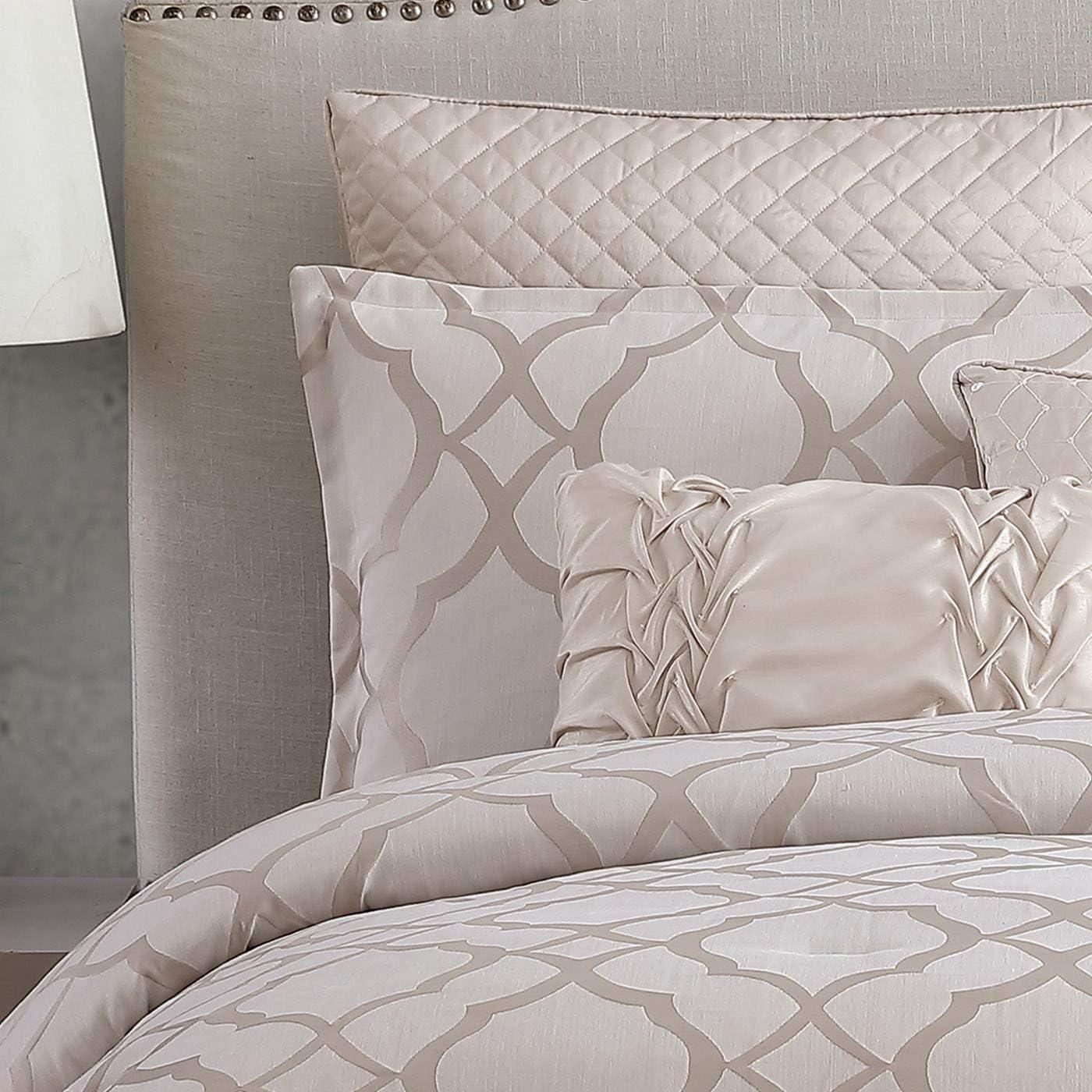 Tinley Ivory King Comforter Set with Geometric Print