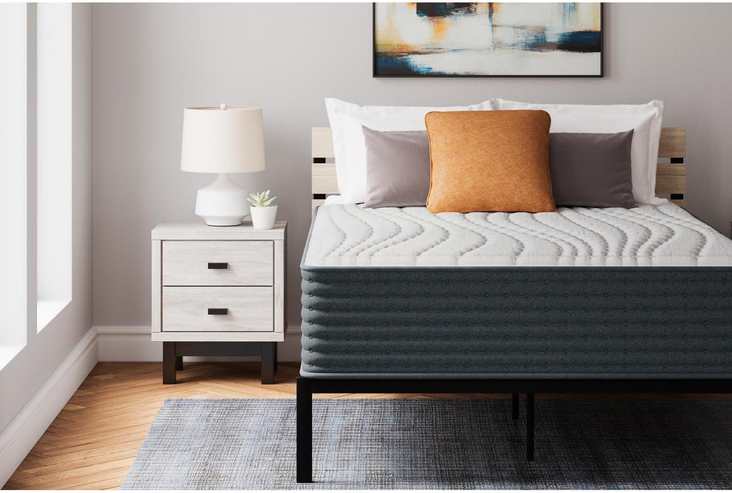 Signature Design by Ashley Hybrid 1400 Queen Mattress, White