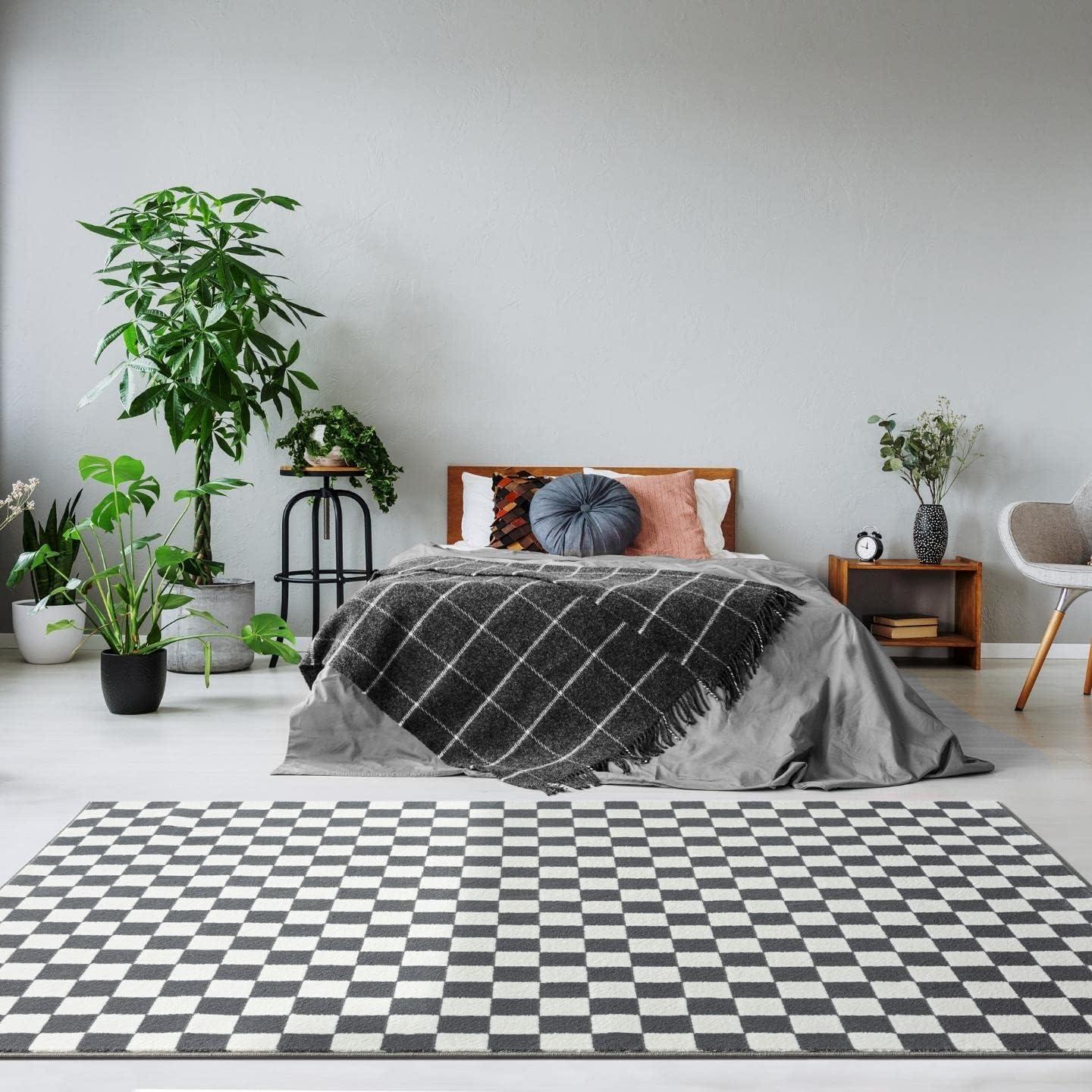 Luxe Weavers Geometric Checkered Area Rug