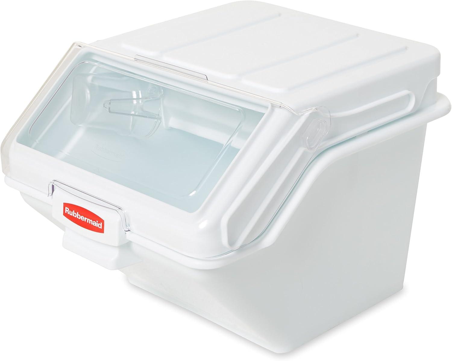 Rubbermaid FG9G5800 200 Cup Safety Storage Bin w/ 2 Cup Scoop