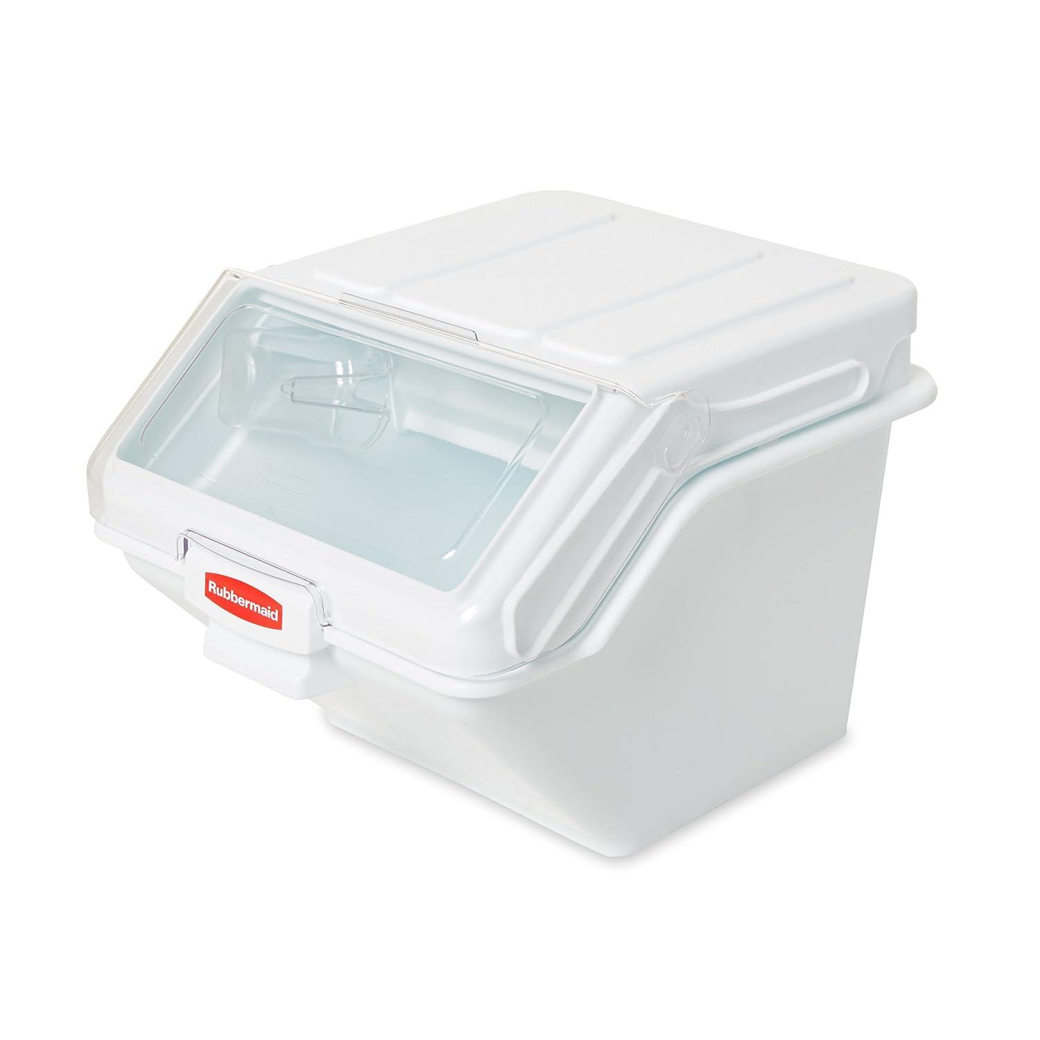 Rubbermaid FG9G5800 200 Cup Safety Storage Bin w/ 2 Cup Scoop