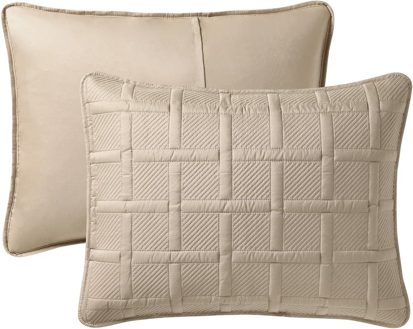 Square 3-Piece Solid Pinsonic Textured Quilt Set