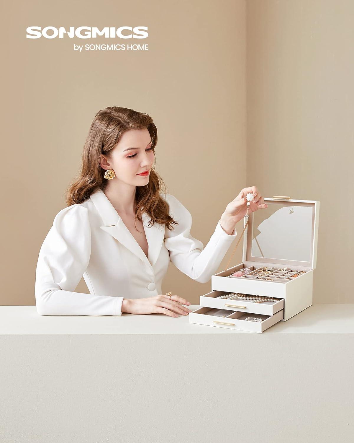 Stack man Big And Small Jewelry, Modern Style, 8 X 9.1 X 5.3 Inches, Valentine's Day Gift, Cloud White And Gold Color UJBC239WT