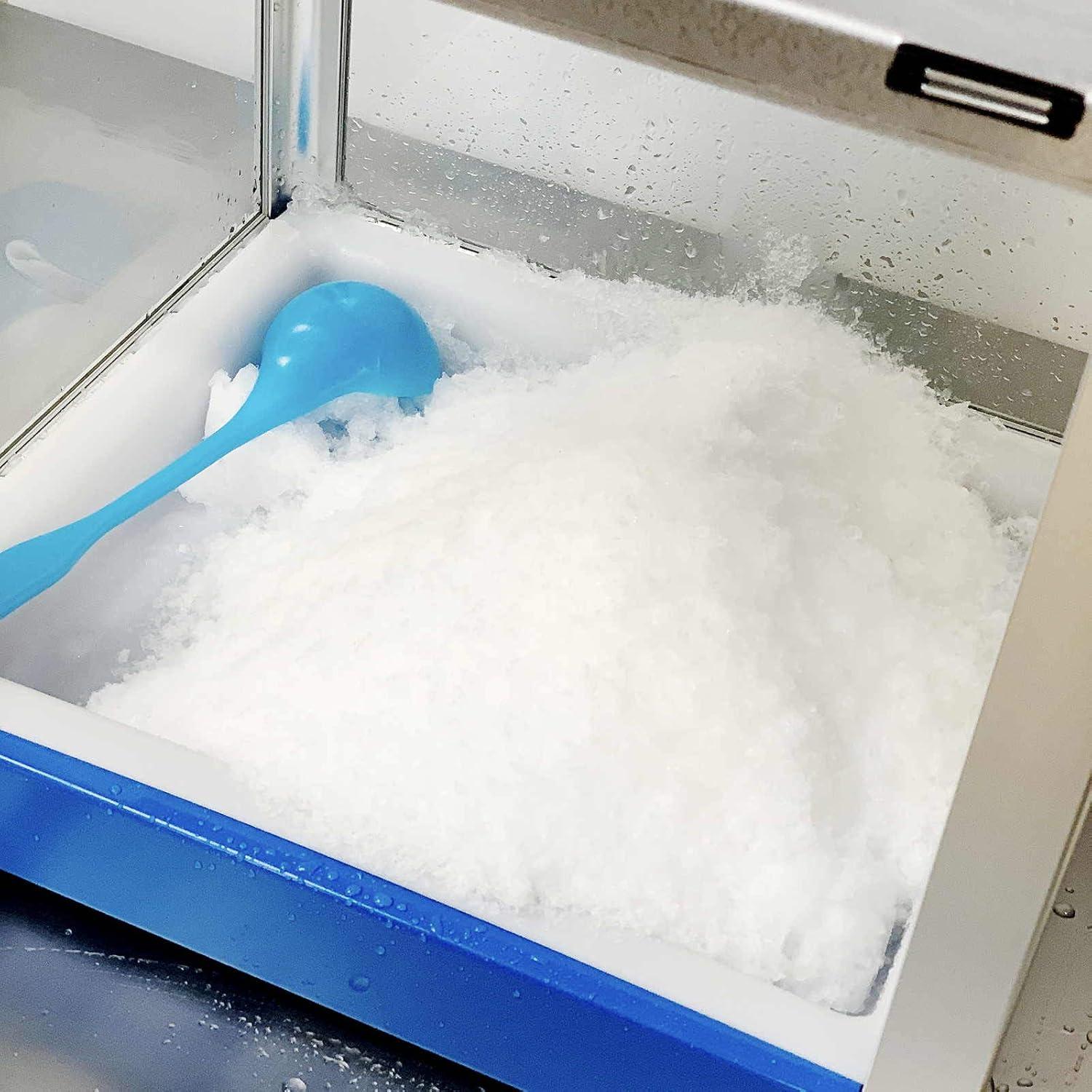 Paragon Simply-A-Blast Heavy Duty Snow Cone Machine, Silver, Standard