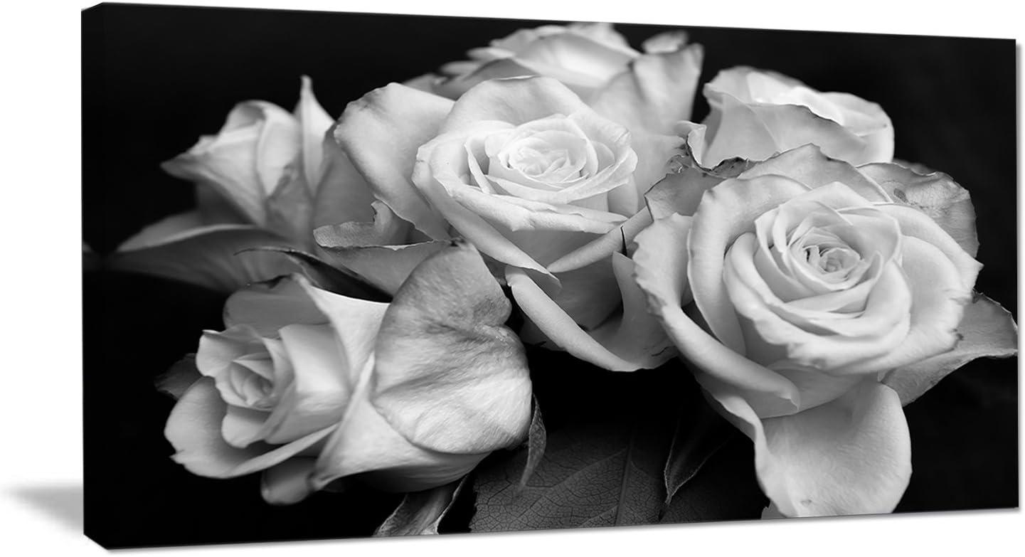 Designart 'Bunch of Roses Black and White ' Floral Art Canvas Print