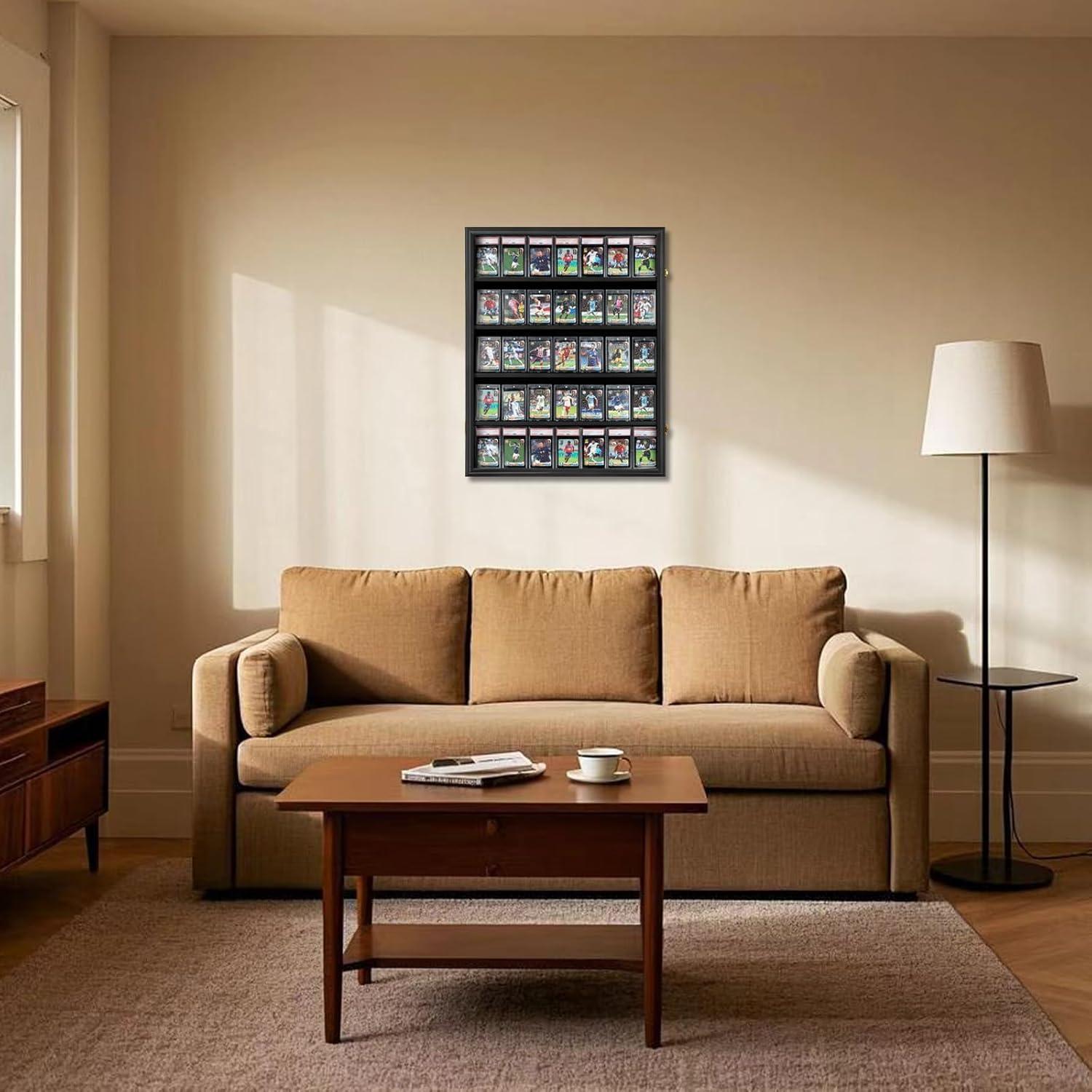 Estuche para Exhibición de Tarjetas Deportivas de 35 Grados: Marco de Exhibición de Tarjetas de Béisbol con Protección UV Gabinete de Pared con Cerradura Transparente para Tarjetas Coleccionables de Baloncesto Negro Vertical