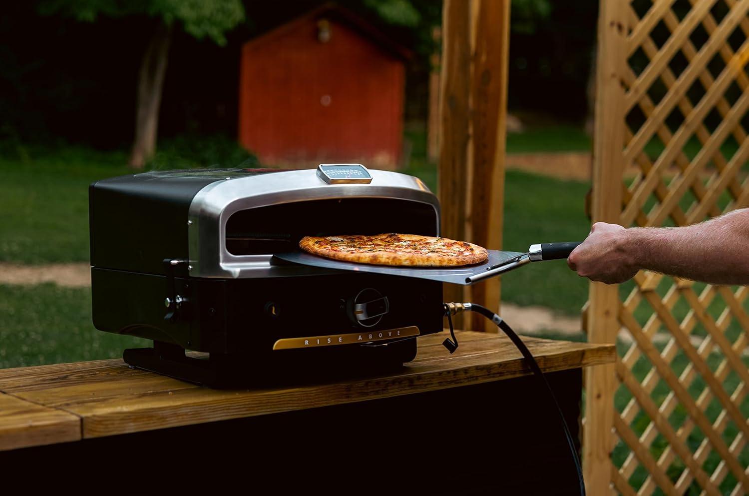 Versa 16 Black Stainless Steel Outdoor Gas Pizza Oven