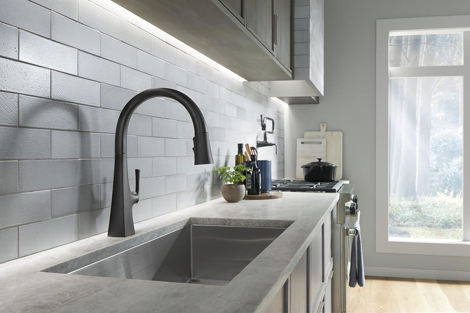 Matte Black Pull-Down Kitchen Faucet with Sprayhead